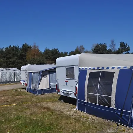 Nowoczesne Przyczepy Kempingowe Royal-camp Campingplads *