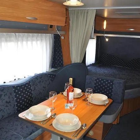 Nowoczesne Przyczepy Kempingowe Royal-camp Campingplads *