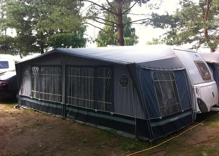 Kemping Nowoczesne Przyczepy Kempingowe Royal-camp *