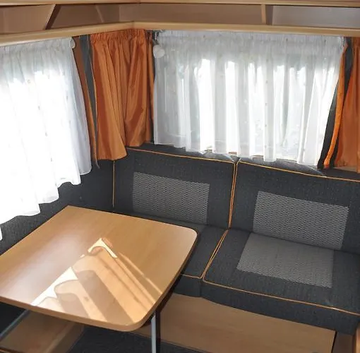 Nowoczesne Przyczepy Kempingowe Royal-camp Chałupy