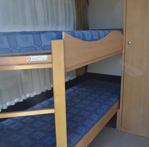 Camping Nowoczesne Przyczepy Kempingowe Royal-camp Chałupy